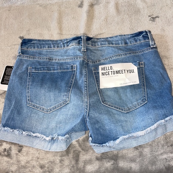 Celebrity Pink jean shorts - Picture 3 of 3